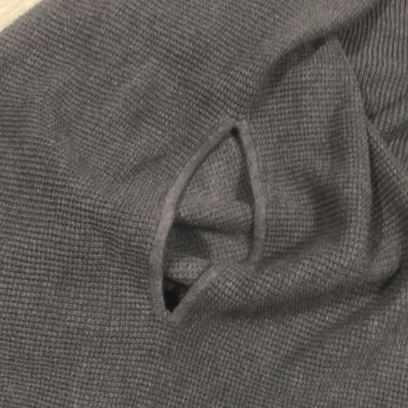 Lululemon Forward Flow Cape - Picture 7 of 14